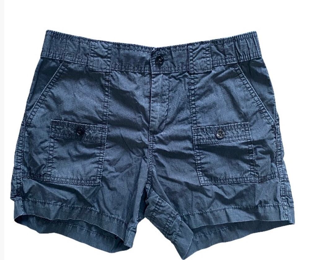 Vintage Y2K Women’s GAP Cargo Shorts Size 4